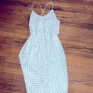 Papermoon white maxi dress with green pattern detail. Worn only once!